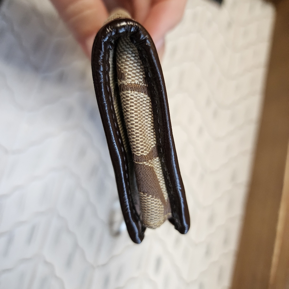 Coach Card Holder Key Ring - Picture 5 of 13